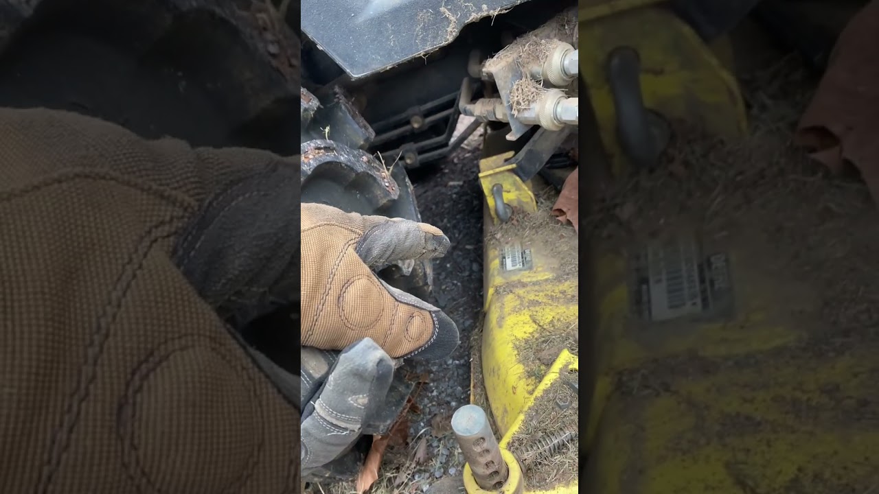 John Deer 210 Tractor mower deck removal