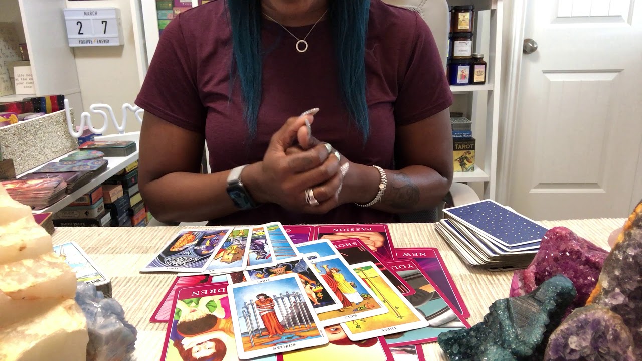 THEY HAVE SO MUCH TO TELL YOU! (THERE'S A TWIST IN THE MIDDLE!) WEEKEND READING