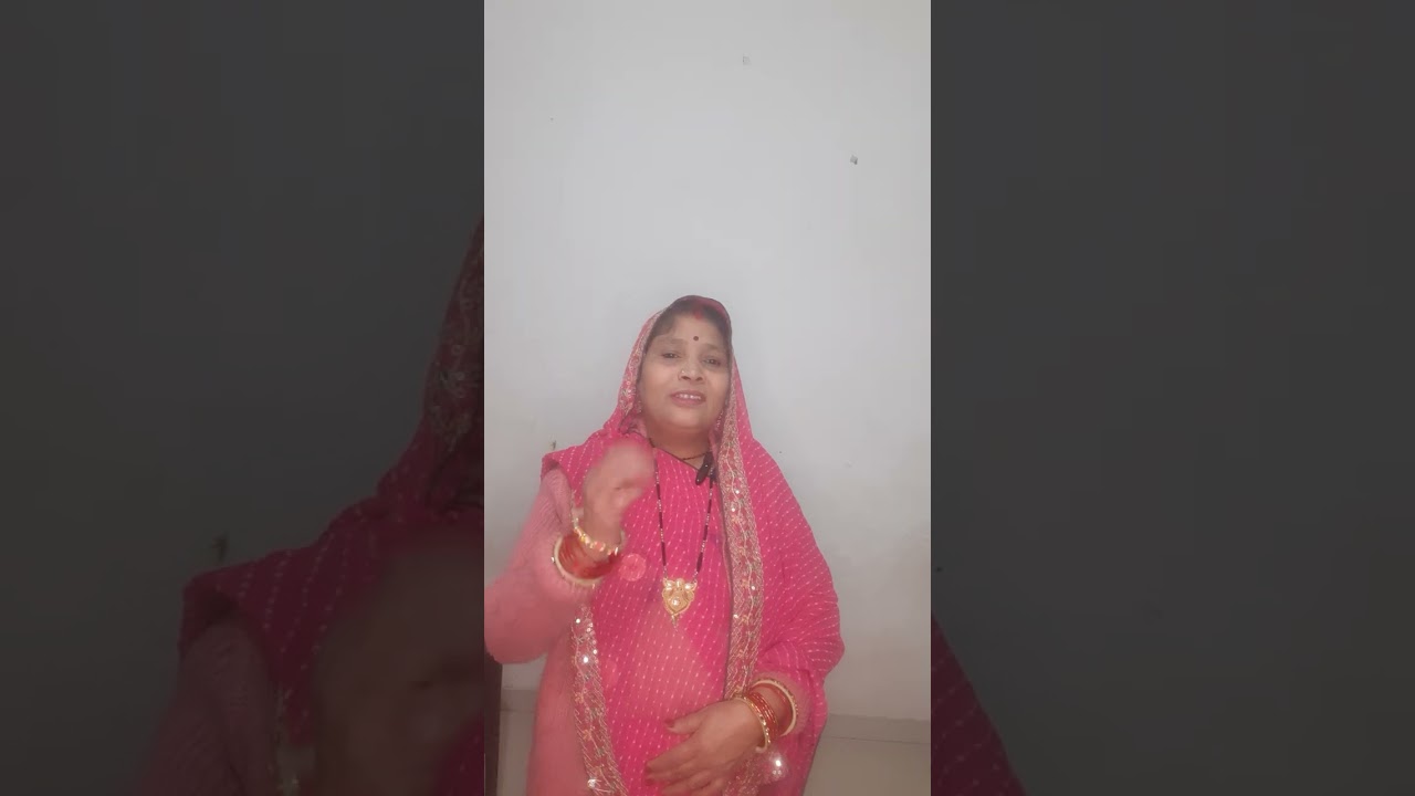 भोले बाबा का मंदिर में उड़ाते गुलाल🙏🙏🙏🙏🙏⚘⚘