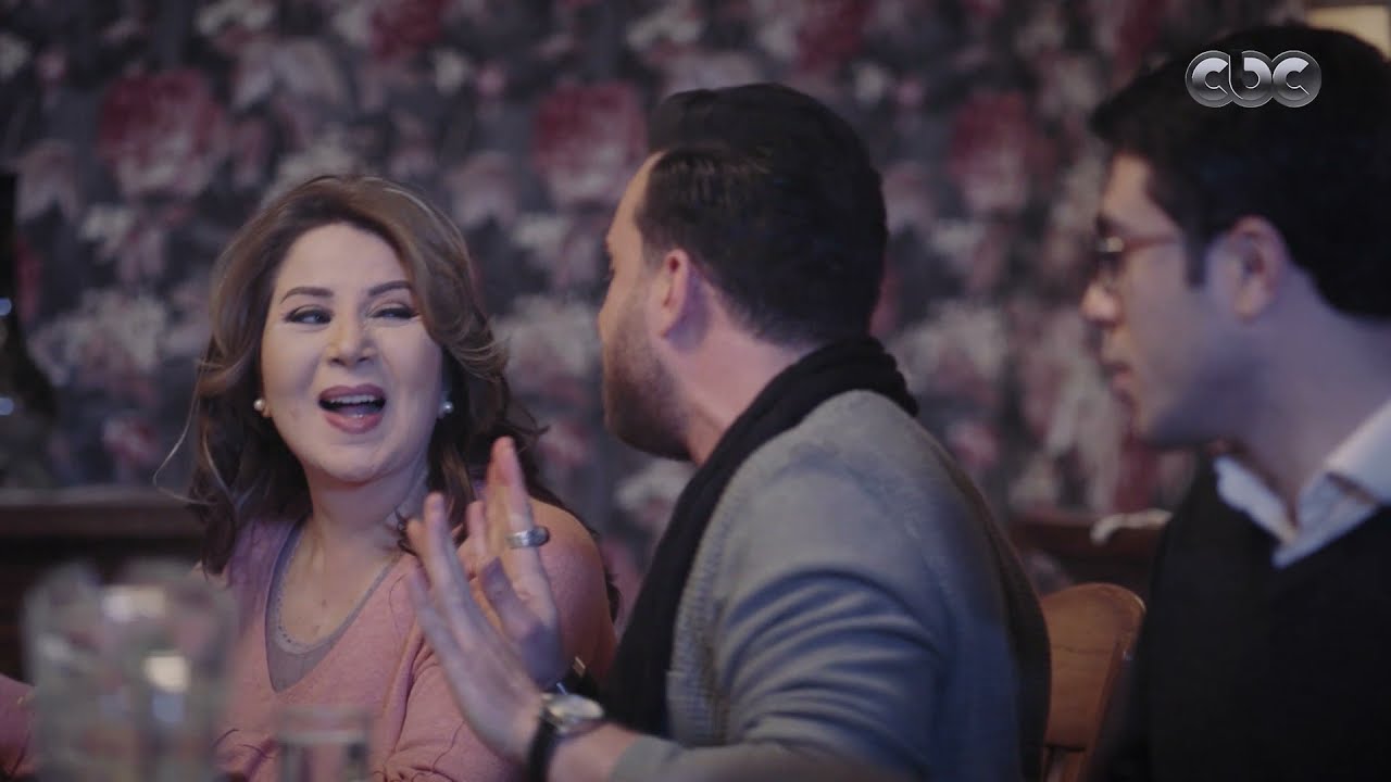 قيد عائلي| شكل محمود الخولي لما عرف بتبرع عمه بـ150 مليون جنيه يفطس من الضحك