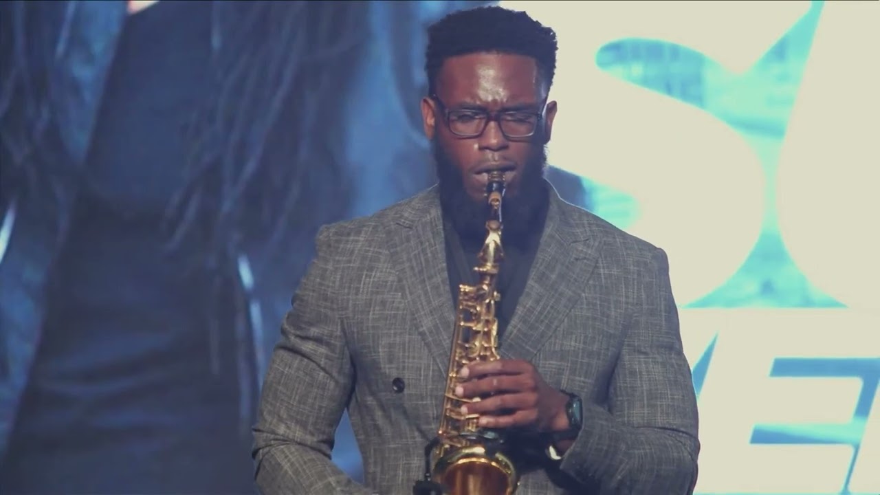 Great Is Thy Faithfulness - Promises - Goodness of God | Saxophone Worship Medley