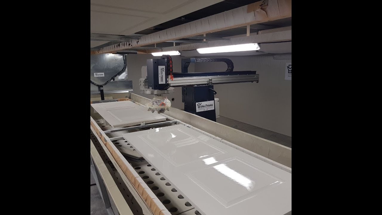 Verniciatura porte automatica con Robot Centurion_I Orizzontale