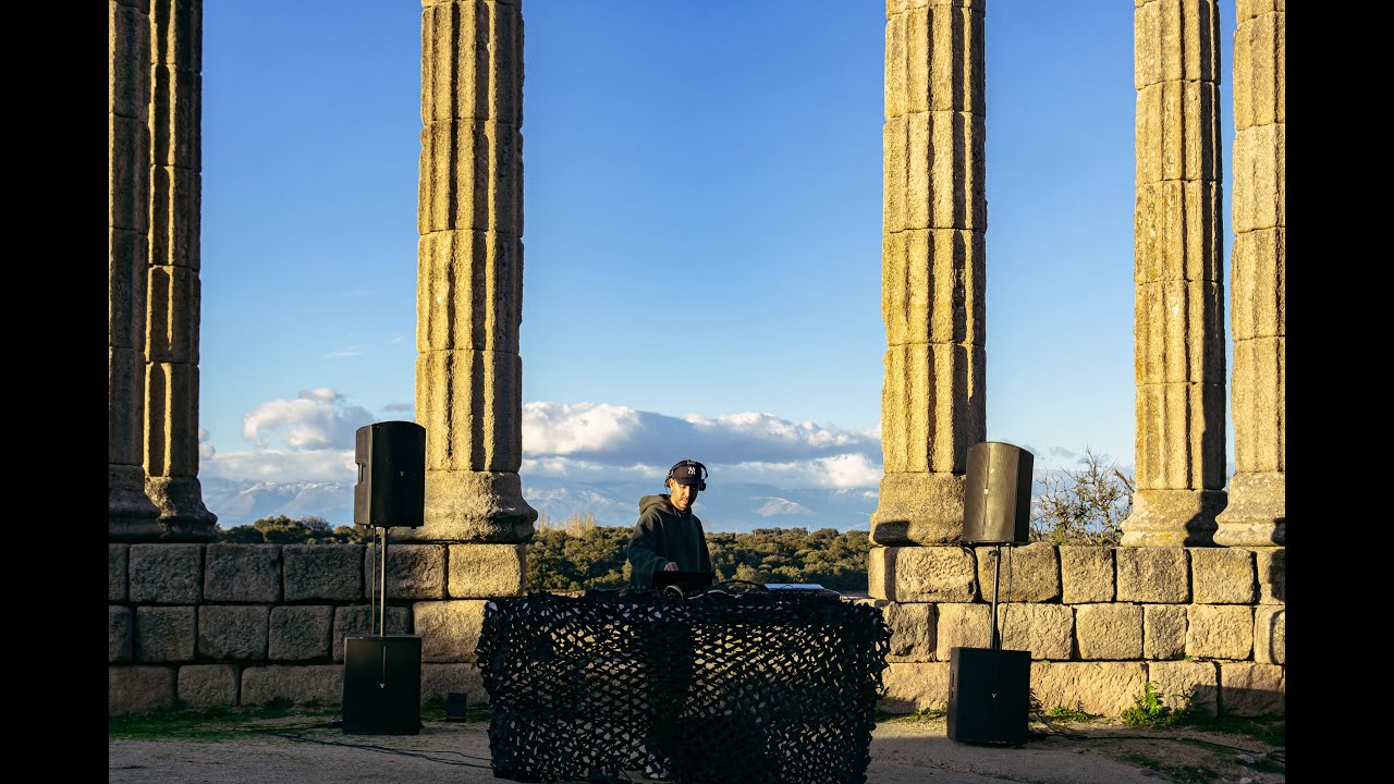 Raúl Pacheco @ Los Mármoles | Cáceres, Spain
