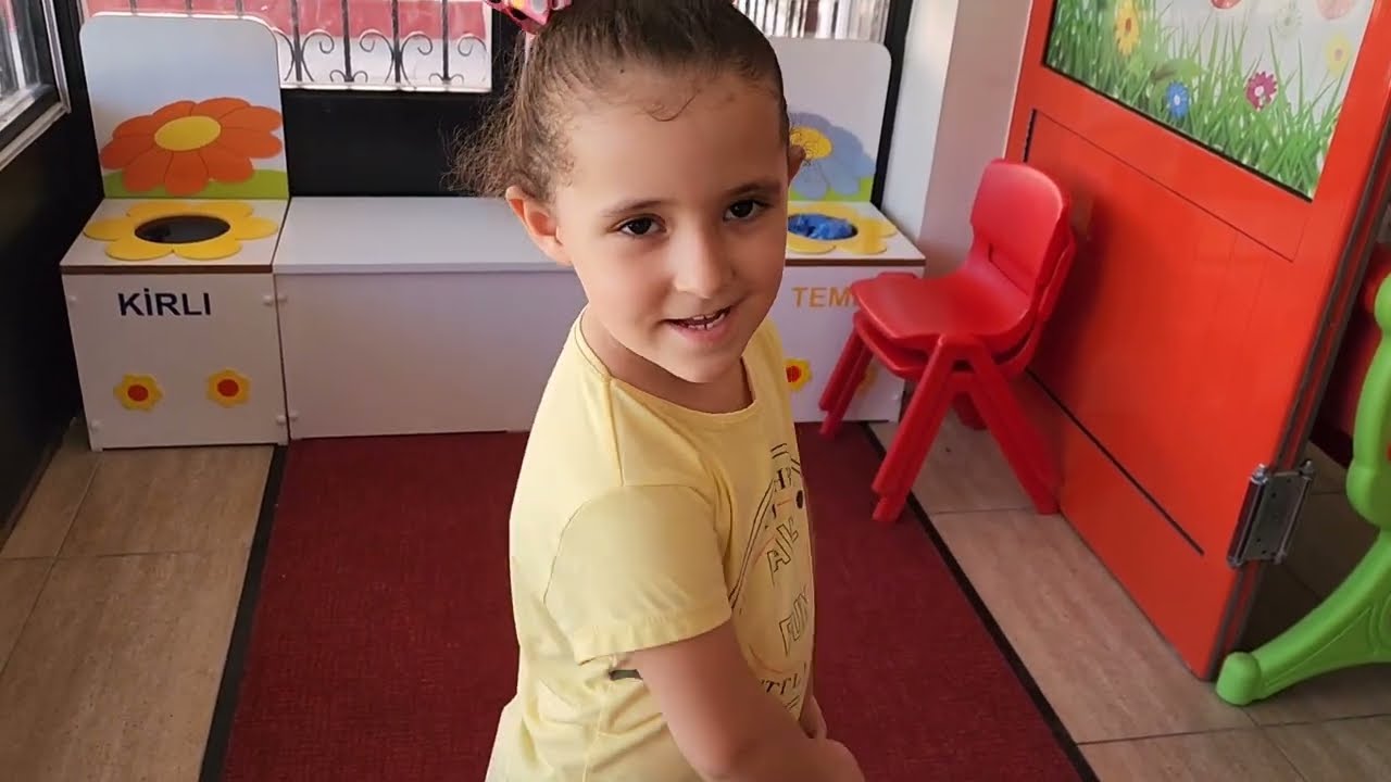 BANU ALYA ANA OKULUNA BAŞLIYOR OKUL VLOG !!  ماما جابت بيبي - جنى مقداد | طيور الجنة