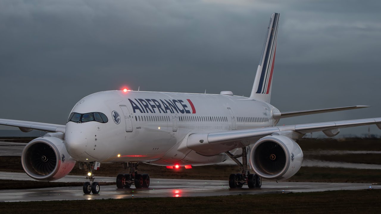 [Roissy Charles de Gaulle] takeoffs and Landing (CDG) IPhone 17 PRO