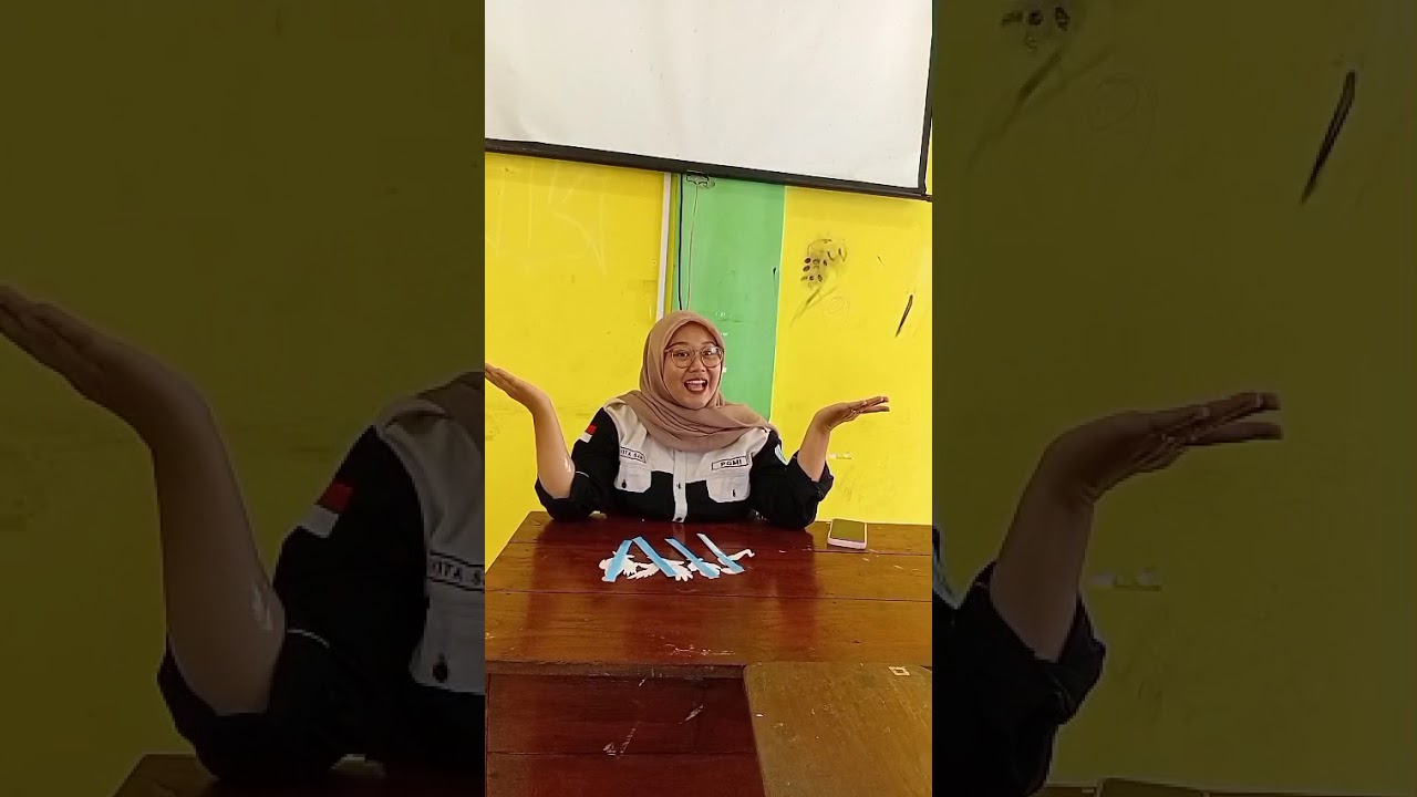 Dongeng ular, anak ayam dan induk nya #PGMI #TugasUas #PgmiUnisda #DongengFabel #UnisdaLamongan
