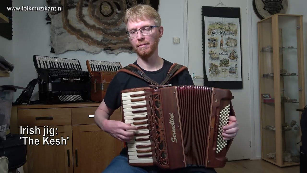 Irish session tune: The Kesh (jig) on piano-accordion