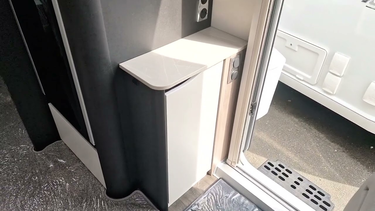 Brand New 2023 Swift Elegance Grande 845 4 Berth