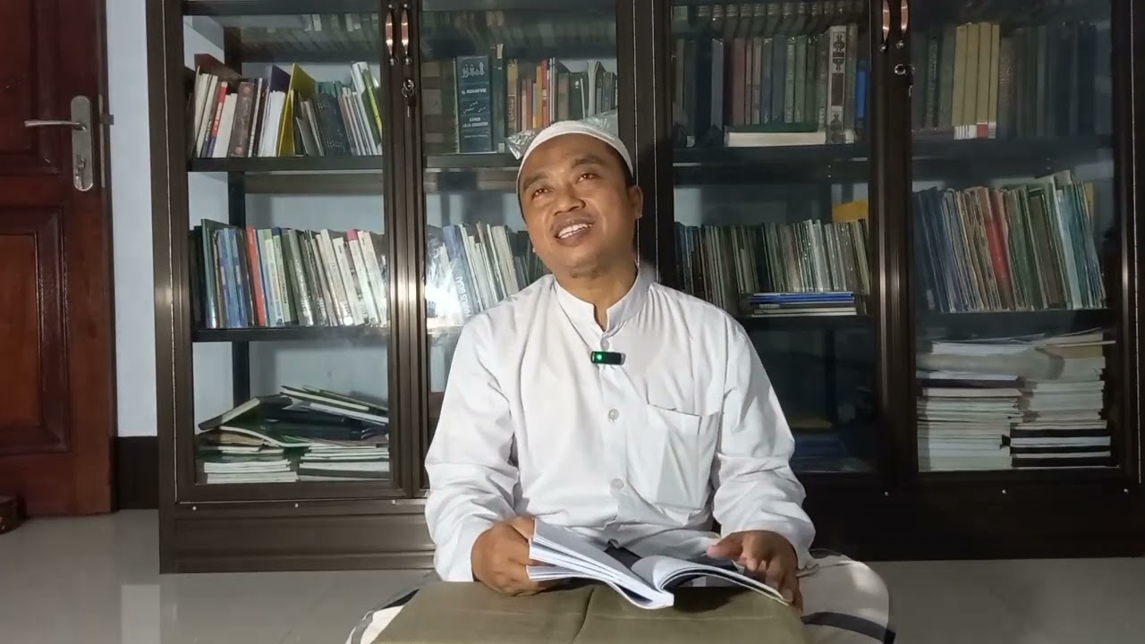 CARA MENGAMALKAN DALAIL AL CHOIROT | KH. MOH ALI GHAFIR