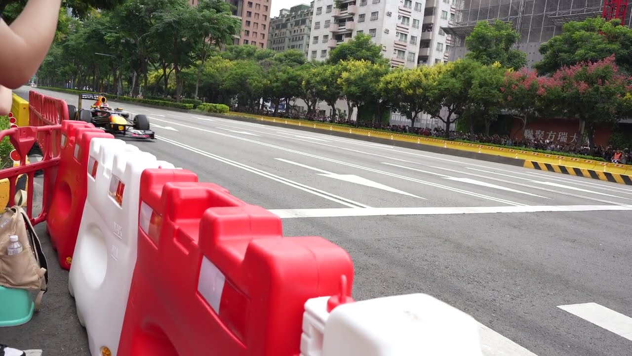 Red Bull Showrun Taichung 封街賽車展演 N3區
