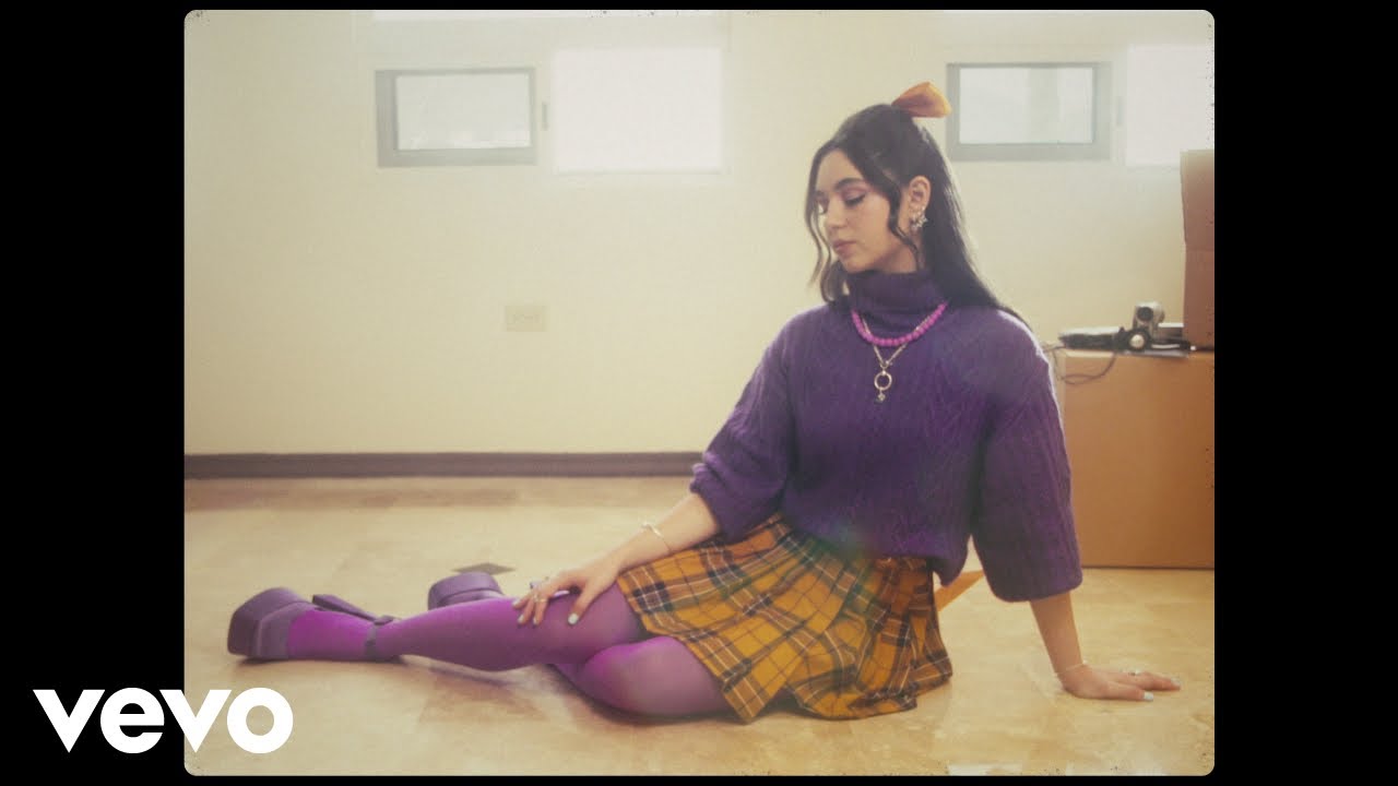 Andrea Grauzas - Más Feliz (Video Oficial)