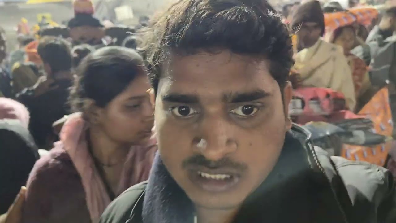 सतुआ बाबा के शिविर में लाखों की भीड़ 😱