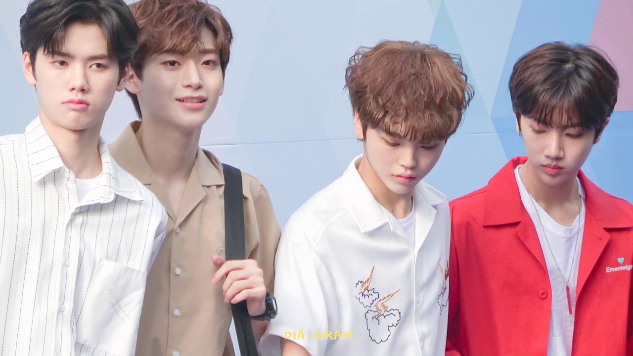 190630 프로듀스X101 세미파이널 블루카펫 스타쉽(송형준)