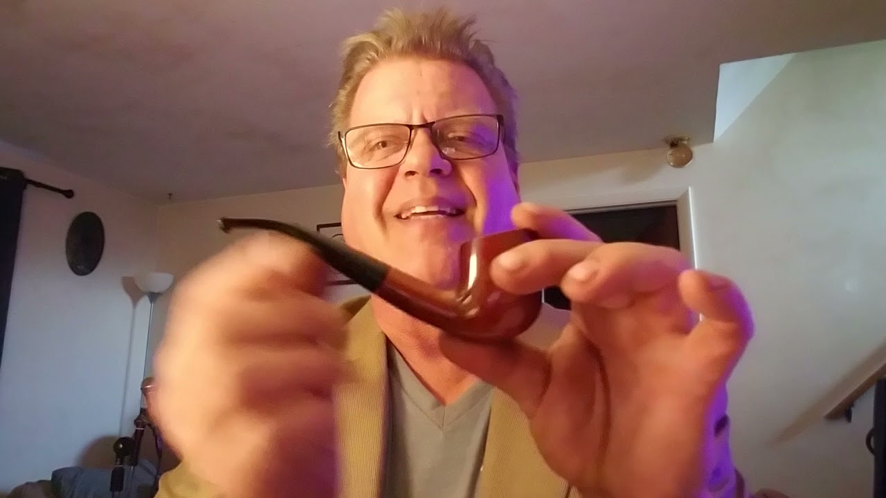 Mr. Brog #44 Latakia Pear pipe review