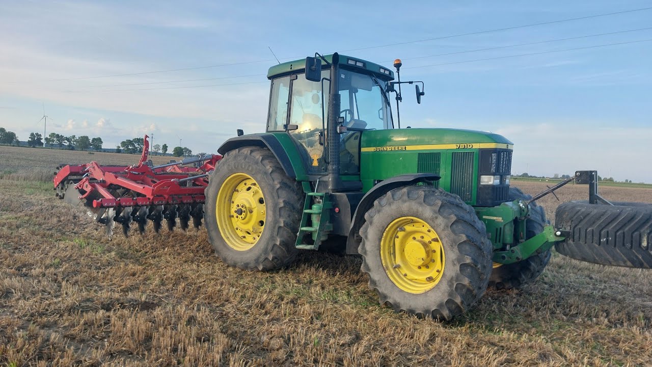 Pora na uprawki, Talerzowanie NOWYM NABYTKIEM!! John Deere 7810 ma co robić