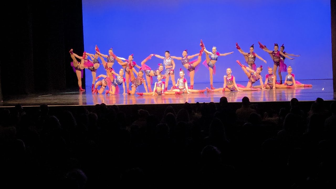 France – Tanzperformance | IBC Berlin 2026 | Silver Bereich