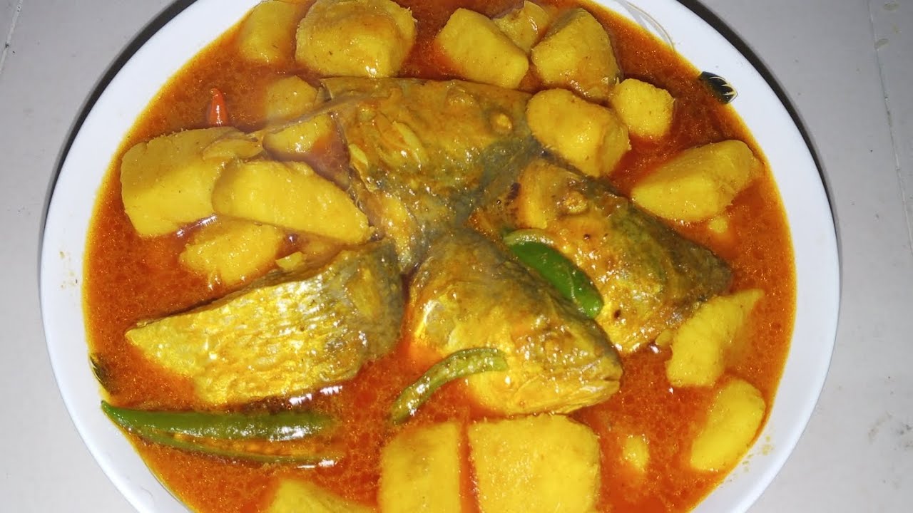 ইলিশ মাছের মাথা দিয়ে ওলকচুর রেসিপি।।Olkachu recipe with Hilsa fish head.
