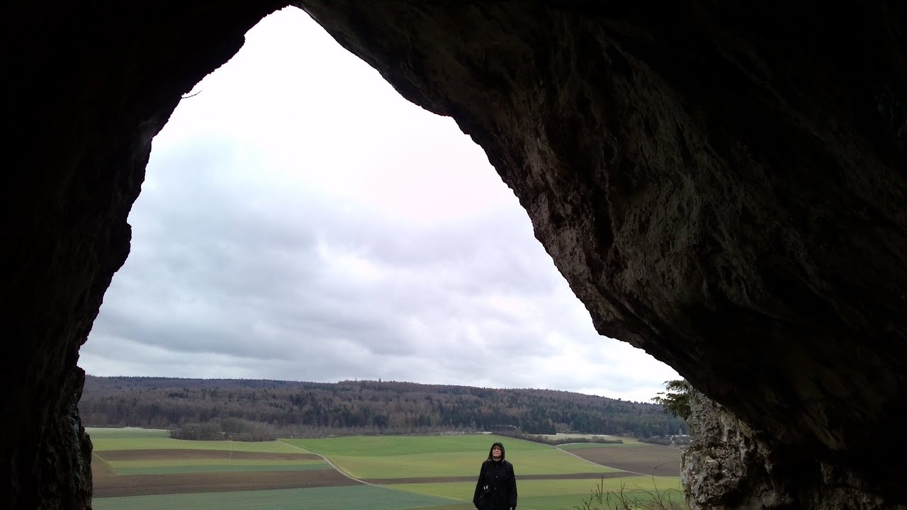 Die Ofnethöhlen bei Nördlingen