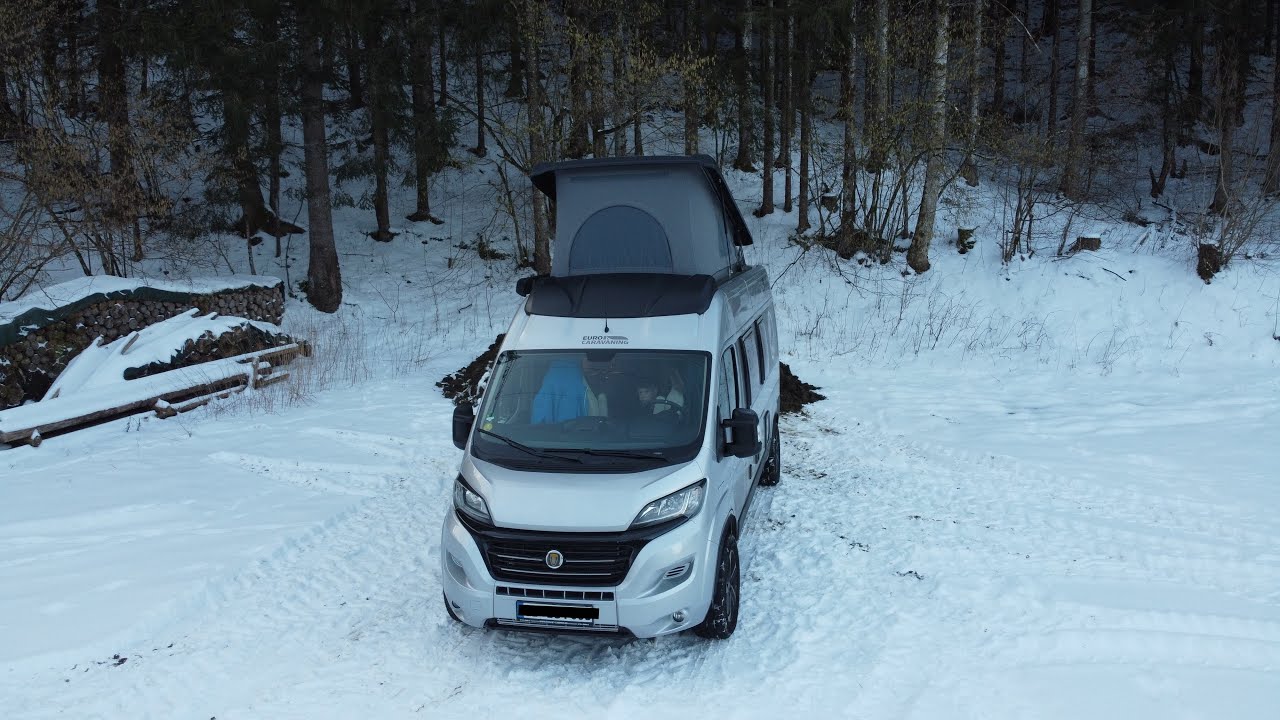 Wohnmobil Kastenwagen im Winter - Kurzurlaub im Kleinwalsertal