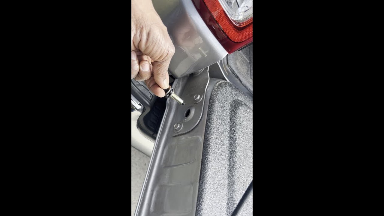 How to install a tailgate assist for  2019 Ram