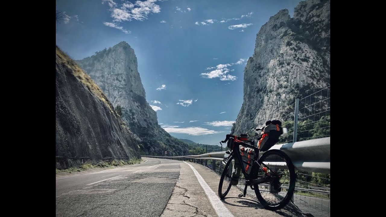 Bikepacking por Navarra. Bolsas Birzman Travel Series -Reseña-