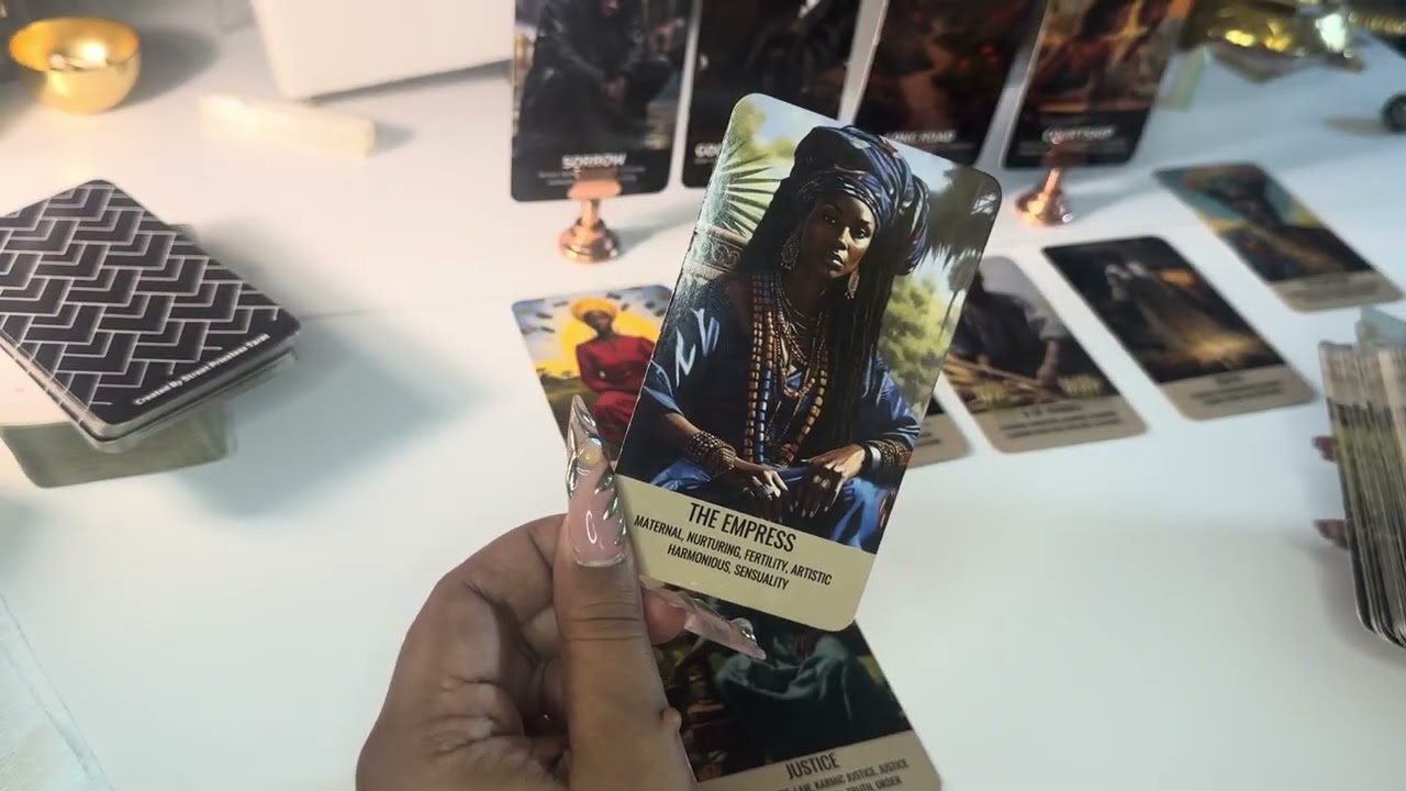 🤑⚖️You have the Right to call down Justice! What’s stopping you at work? #tarot #janetheseer