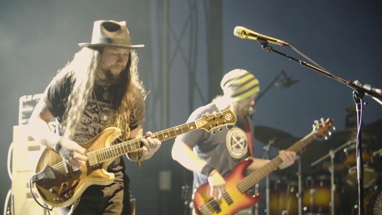 SUMMER CAMP SESSIONS 2017 VOL. 6: Twiddle performing 