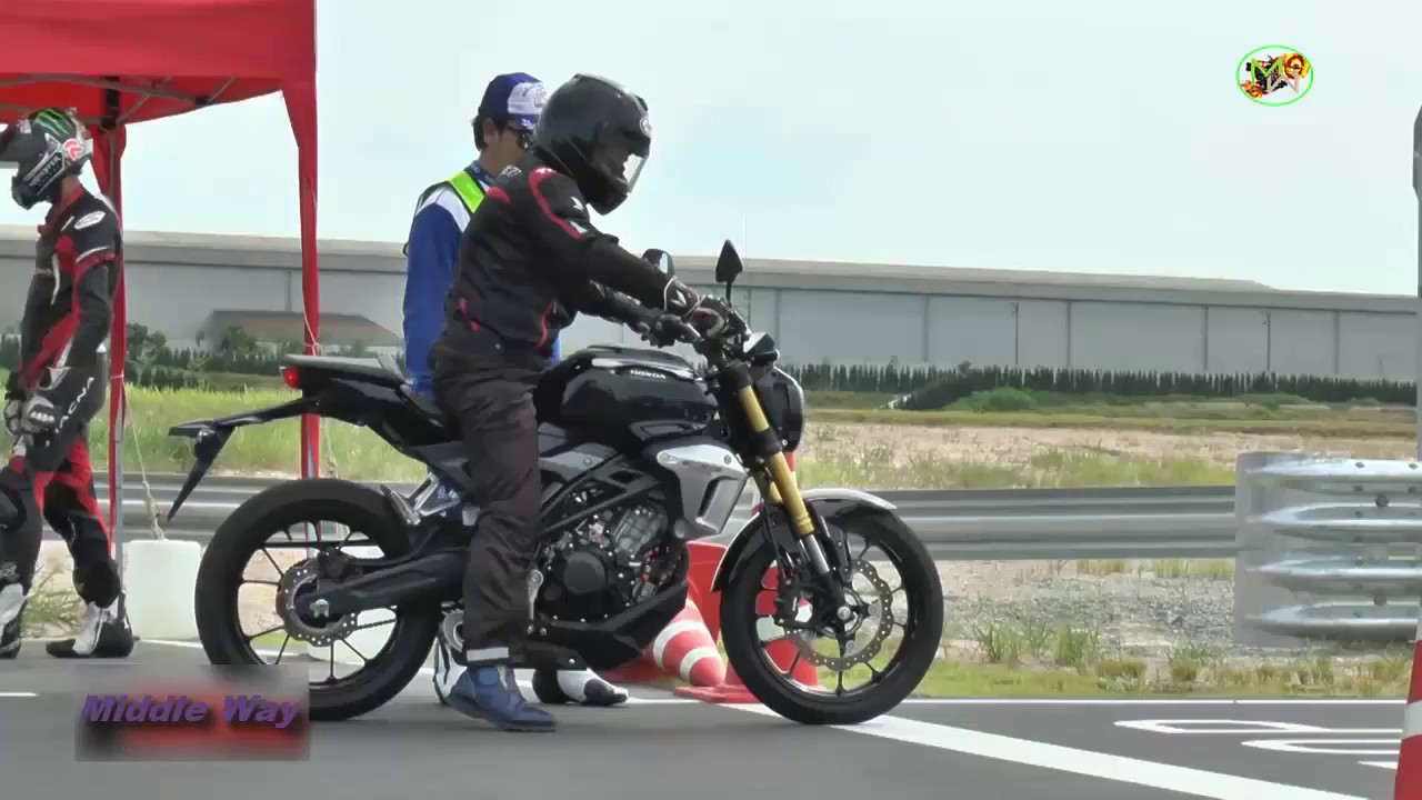 Honda cb150r EXMOTION official review 2018