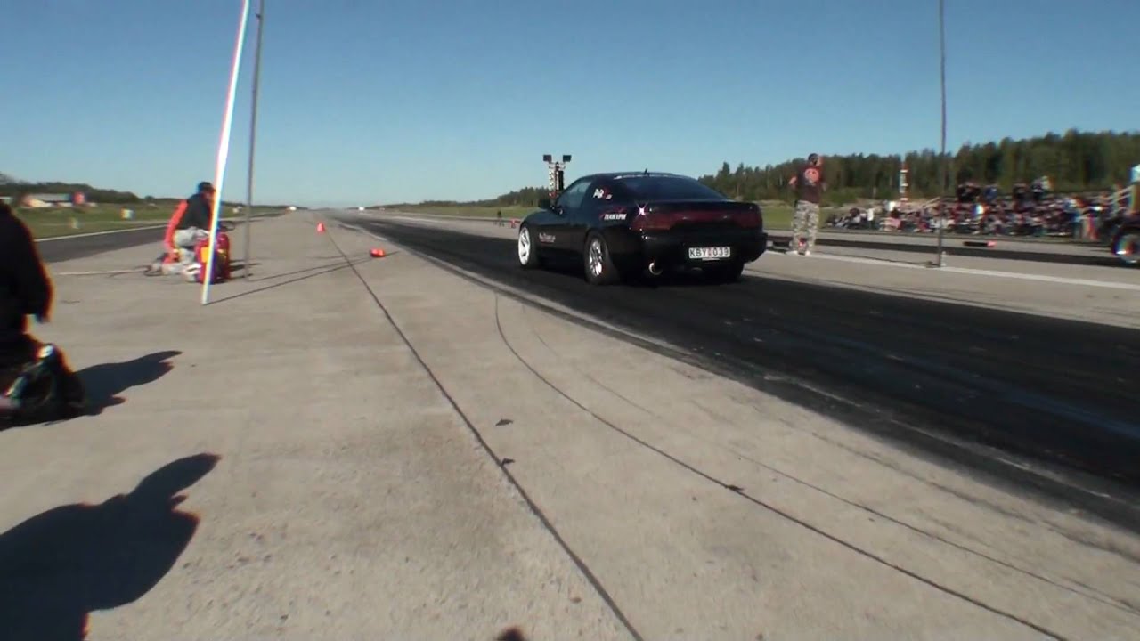 Mobnes 200sx run 10.70s @ 402m - european record 2009