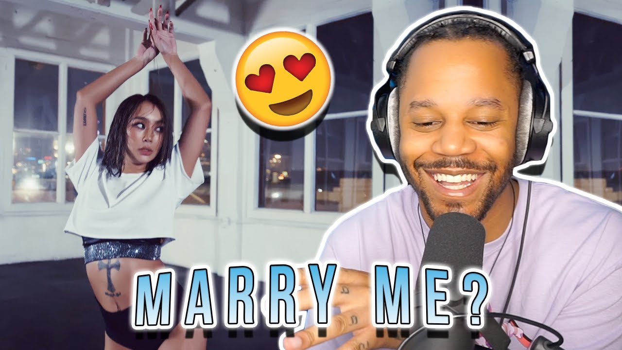 HYOLYN has my heart.. ‘Layin' Low (feat. Jooyoung)’ Official MV REACTION
