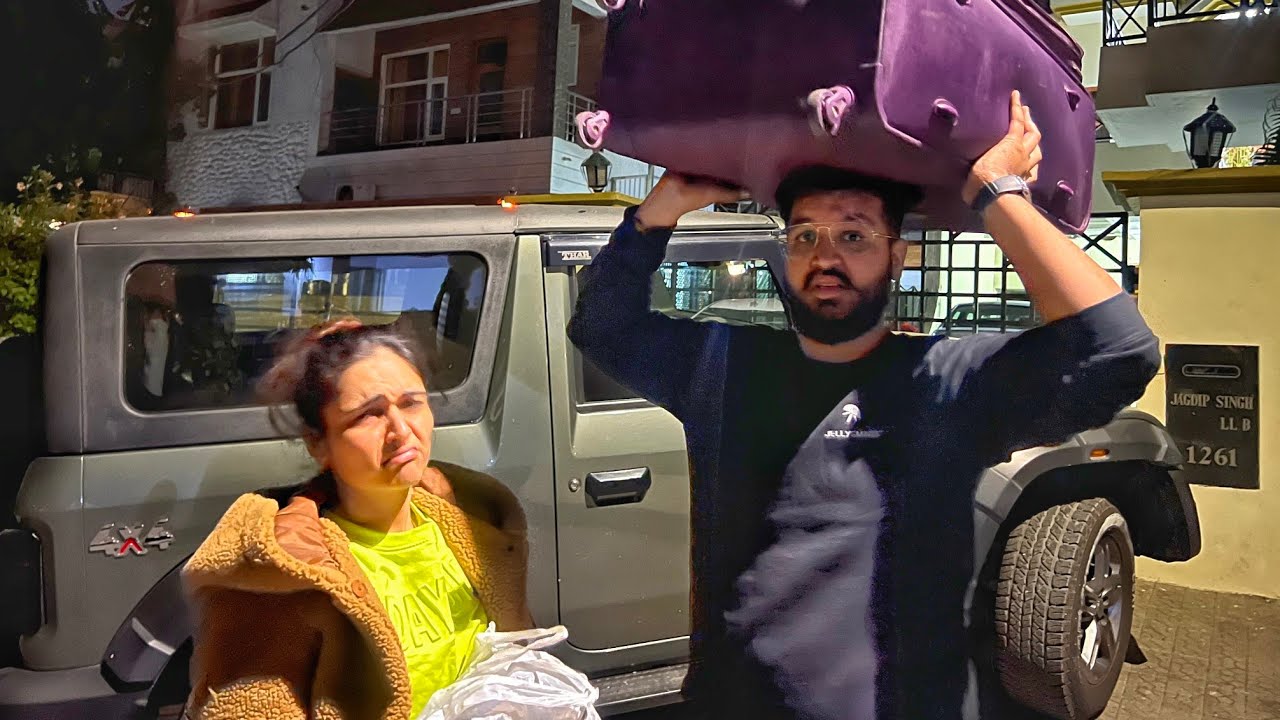 MUKTI Ko GHAR Se NIKAL Diya 😭 | OMG Vlogs