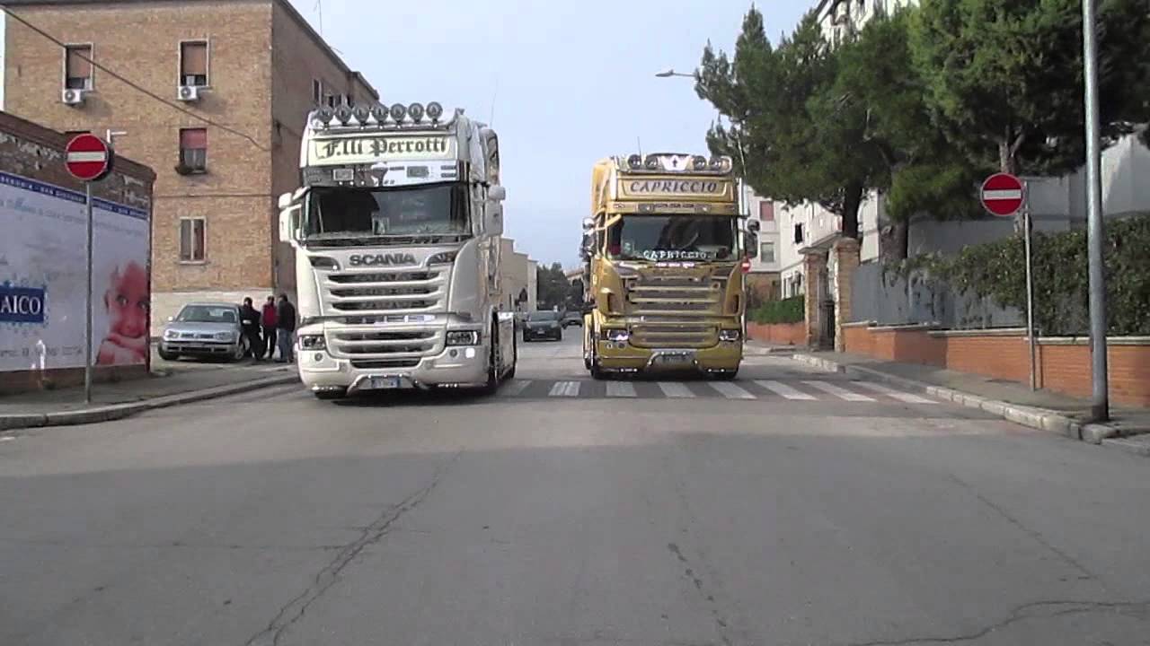 Perrotti Scania R800