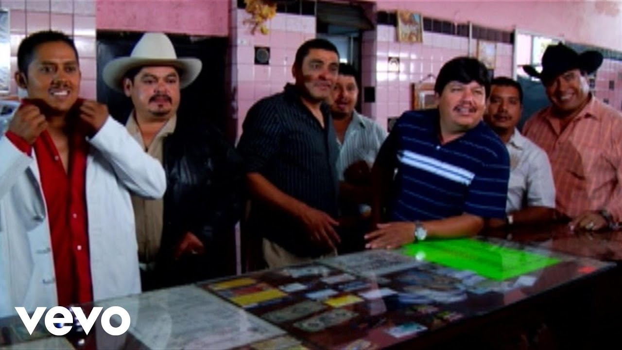 Banda Machos - No Hay Problema (Video)