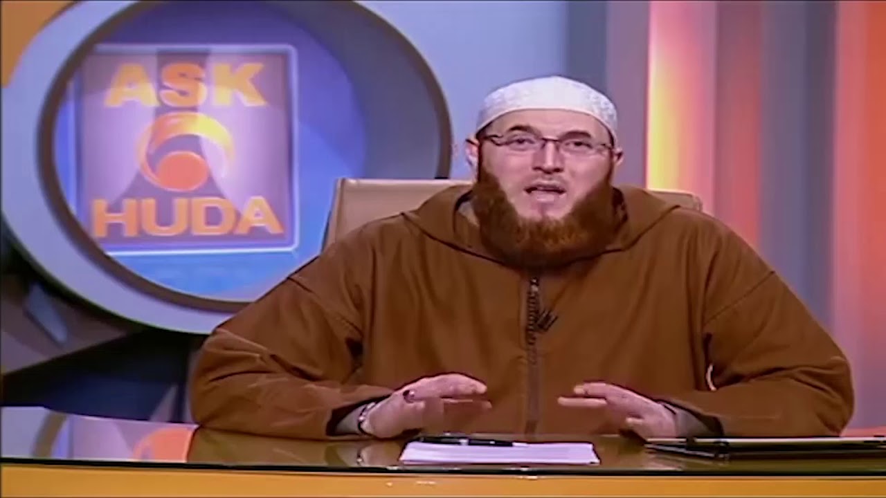 Am I allowed to take off the hijab or the niqab at work  #Dr Muhammad Salah #HUDA TV