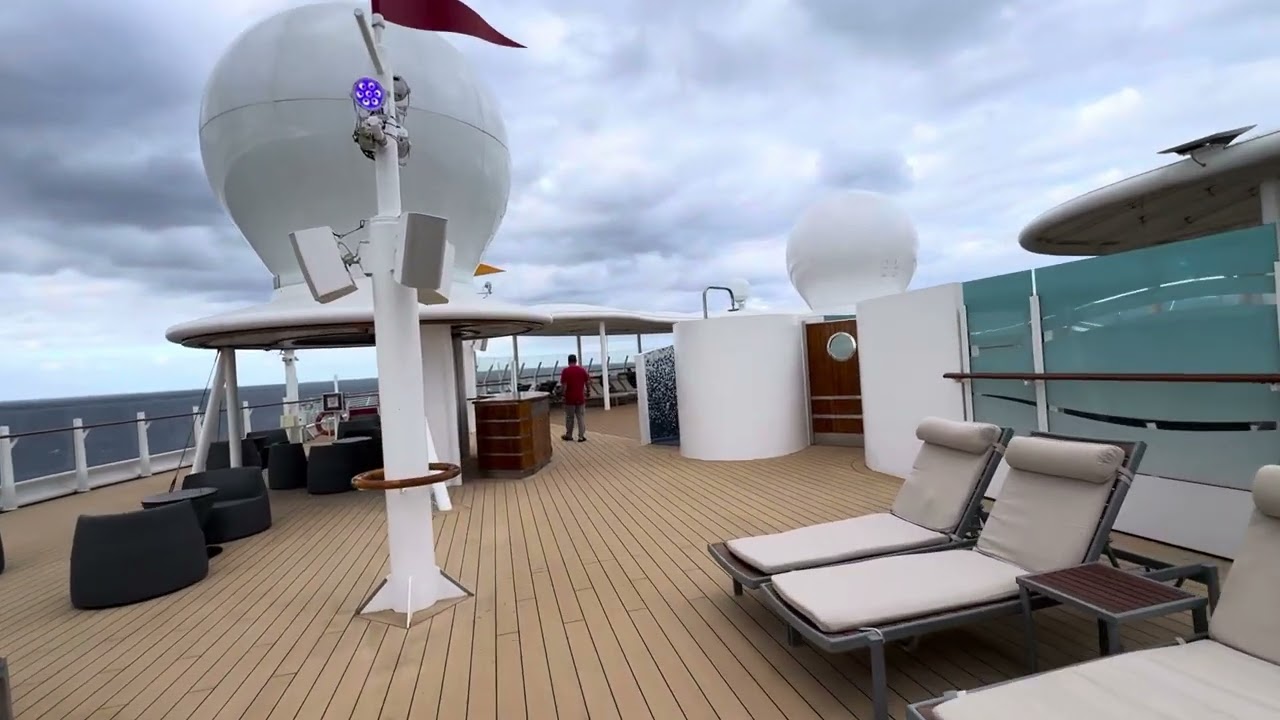 The Adult Sun Deck on deck 13 aboard the DCL Disney Dream (newly renovated) Walkthrough