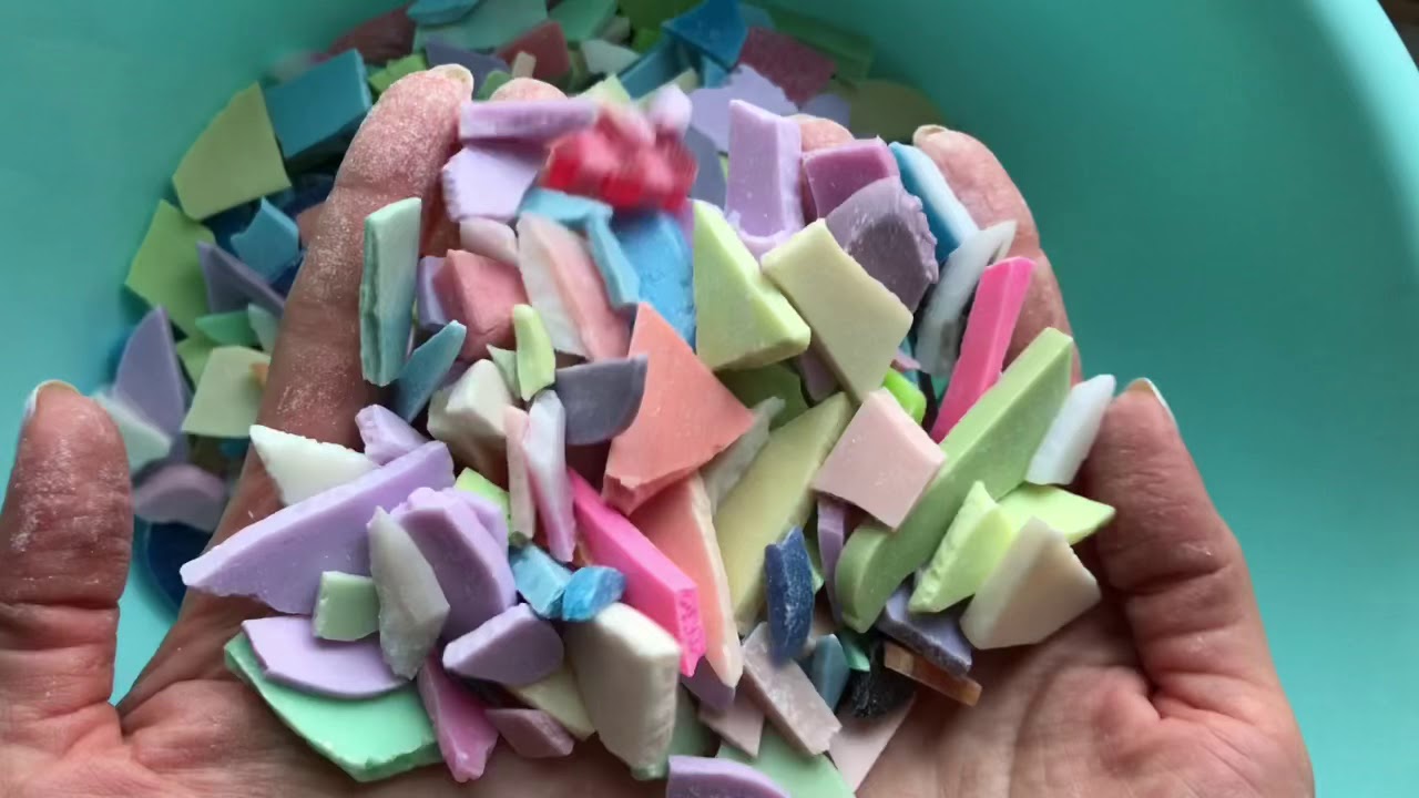 ASMR SOAP/Ломаю сухие мыльные пластинки и мылю их