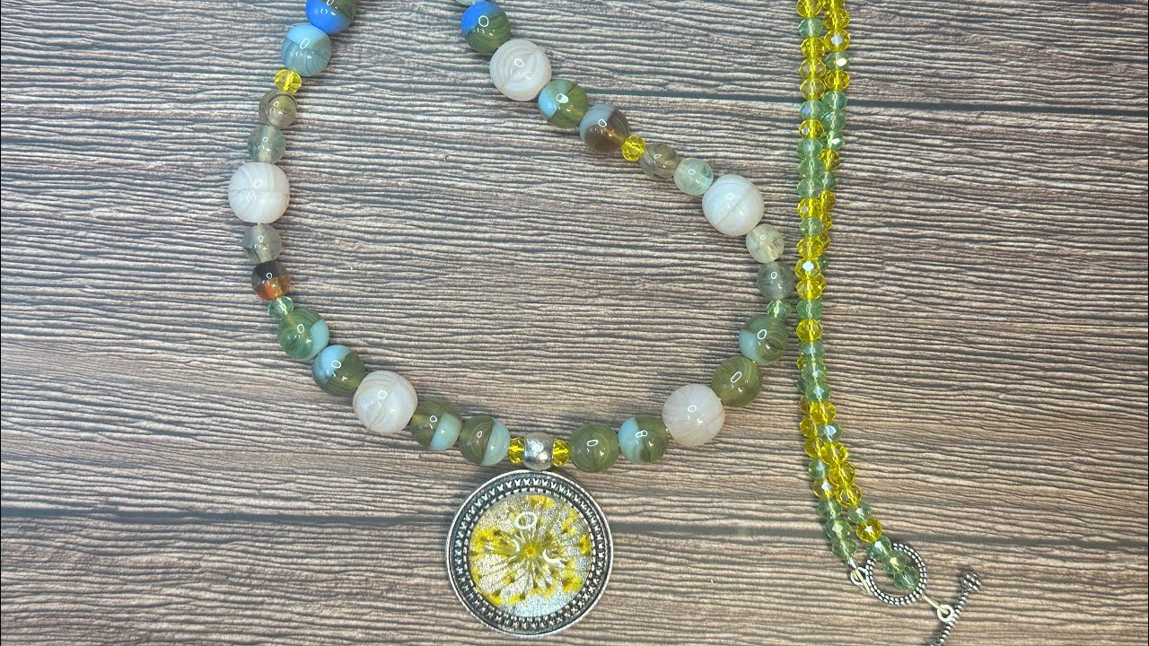 Эксклюзив от Czech Beads: Новое начало, декабрь 2025 года.