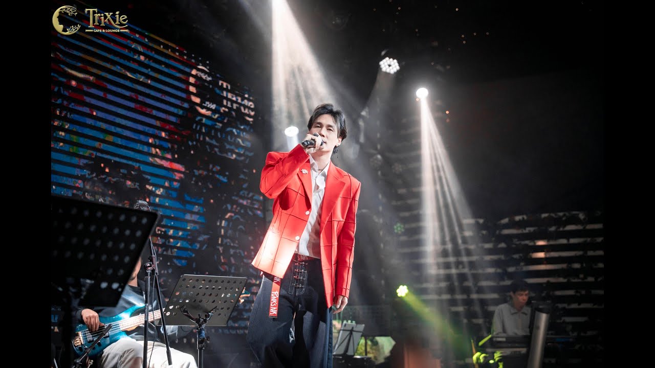 CHIẾC KHĂN GIÓ ẤM - KHÁNH PHƯƠNG LIVE AT TRIXIE