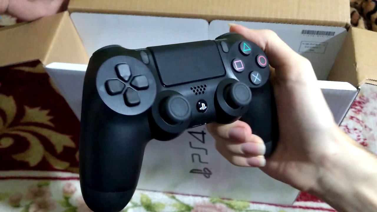 Unboxing PS4 Slim