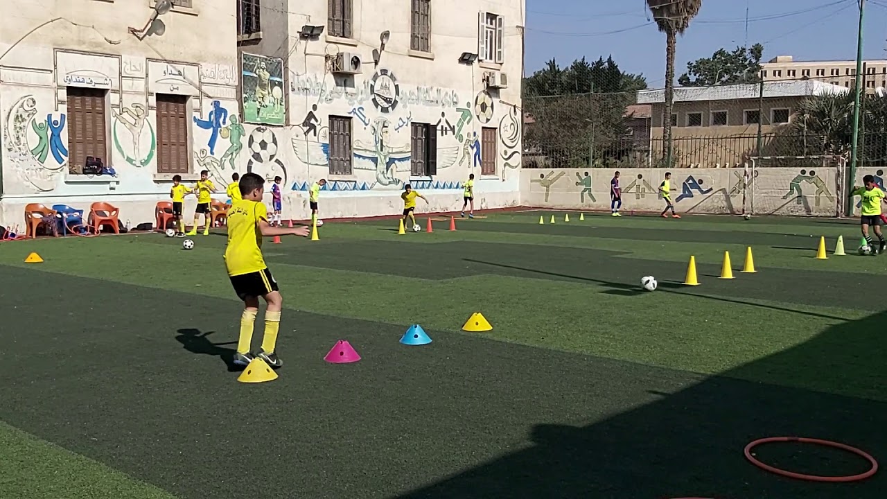 تدريب كرة قدم جديد