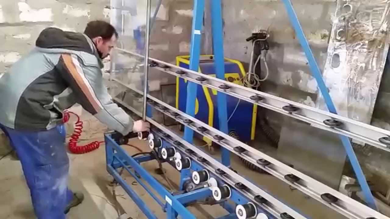 Függőleges üvegmosó gép / Vertical glass washing machine