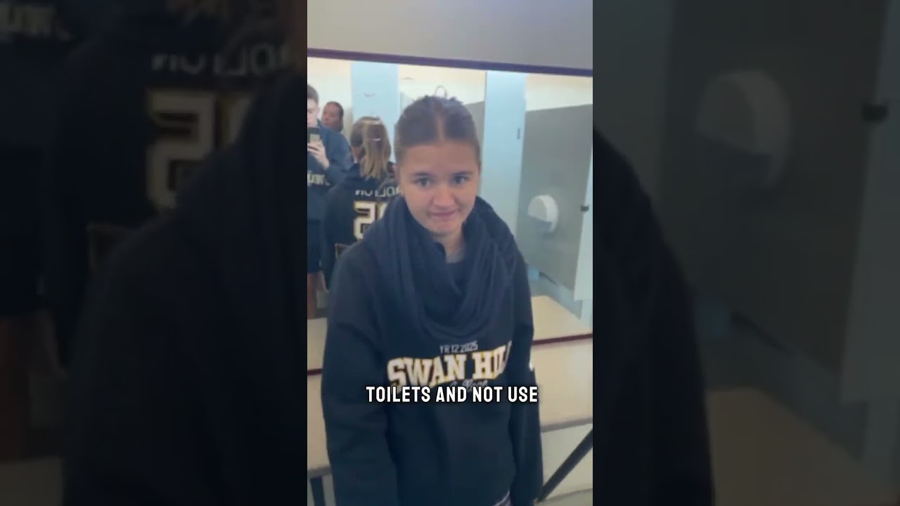 Swan Hill College Full Toilet Tours