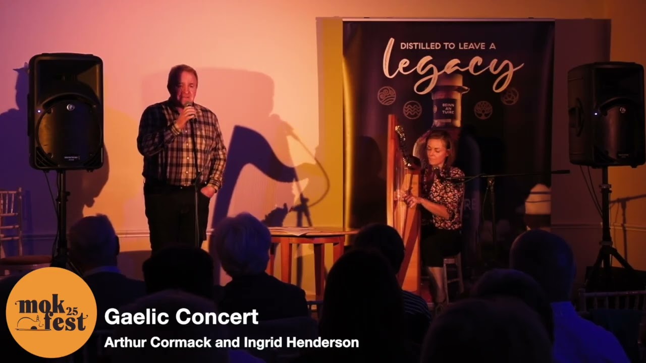 Arthur Cormack and Ingrid Henderson at MOK Fest Beinn an Tuirc Gaelic Night 2025