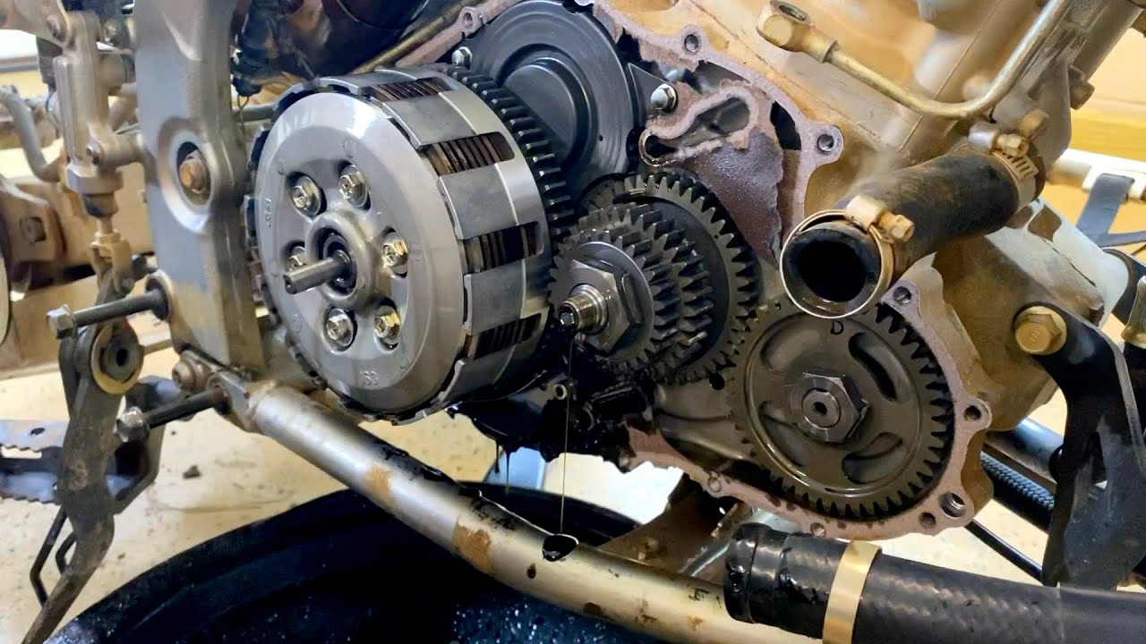How To Change Clutch On Your Raptor 700! Watch To Find Out...