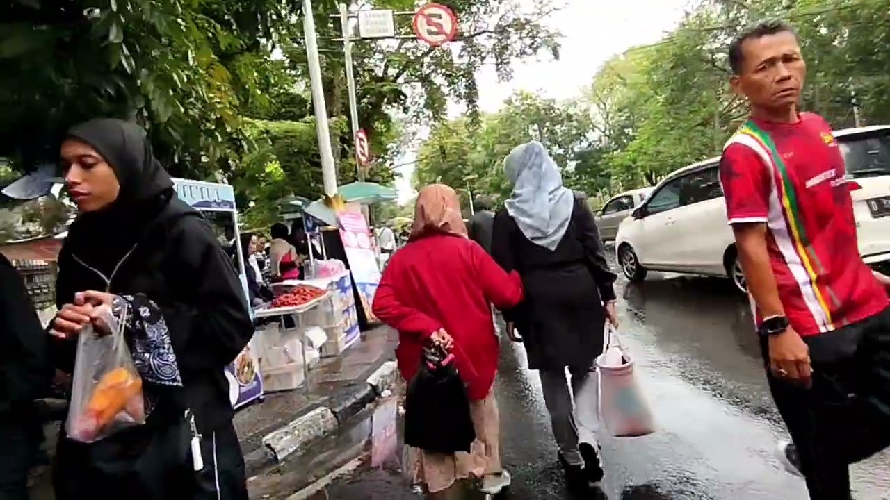 Menuju gedung sate bandung ,berdua foto sangat bagus..