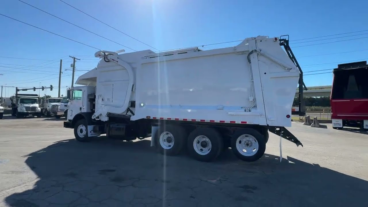 2015 Mack MRU613 44 Yard Heil Front Loader Garbage Truck - 110262