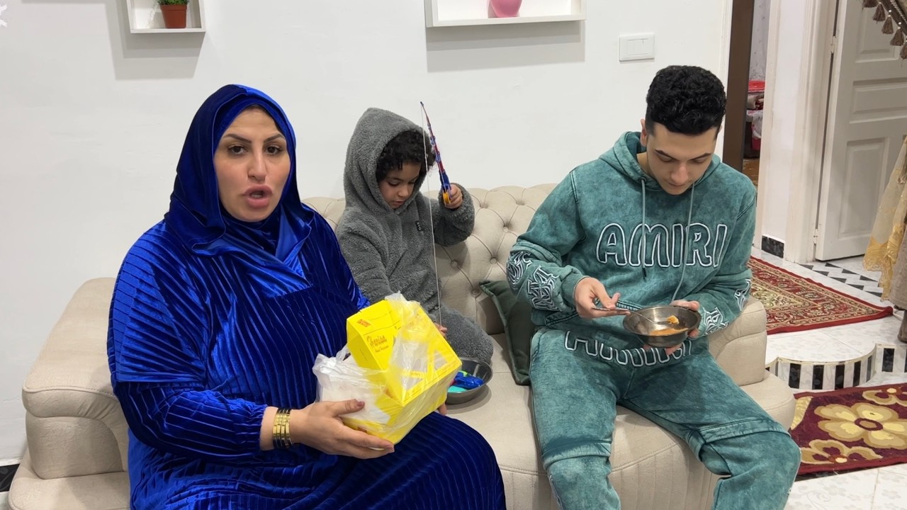 اشترينا زينه رمضان علشان الفرحه تكمل كل سنه وانتم طيبين