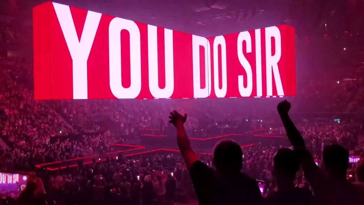 Roger Waters: This is not a drill (Bell Centre, Montreal 15/07/2022) - First set