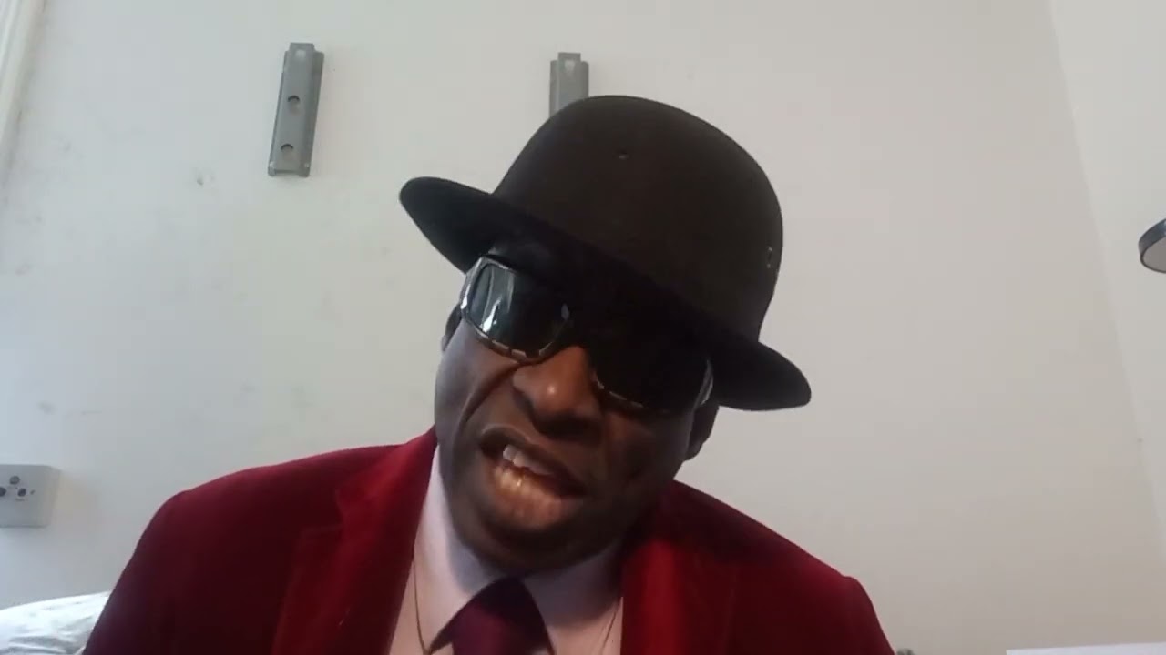 The woman prison officer involved in the sex tape. I am appalled. Watch until the end to fnd out why