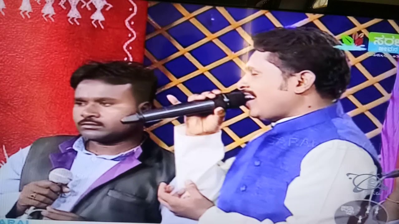ಜನಪದ - ಜೀವನಸಾಬ ಬಿನ್ನಾಳ 8105052820